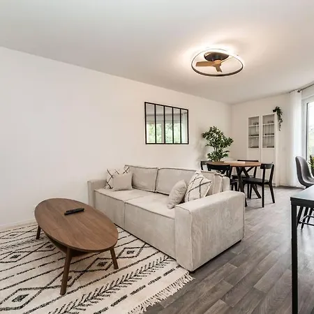 T2 Lespinet - - Parking Gratuit & Wifi * Toulouse